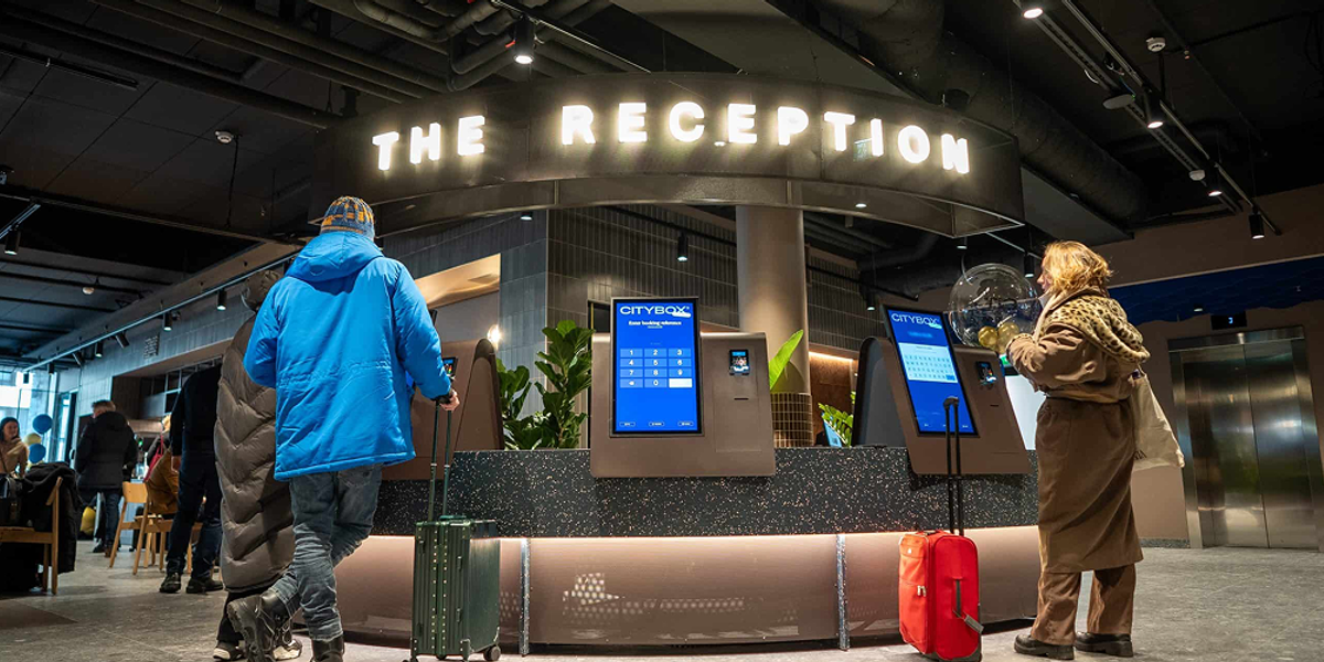 Moniteurs et écrans tactiles pour kiosques