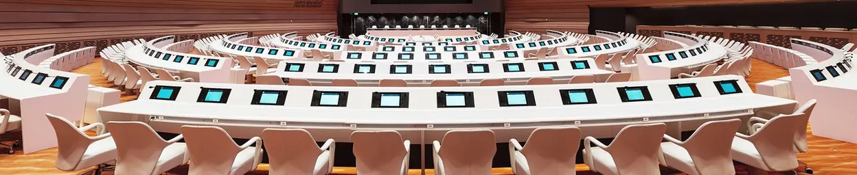 Monitoren voor meetingrooms en vergaderzalen